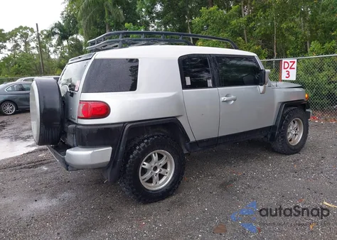 2008 Toyota Fj Cruiser from USA, damaged, VIN JTEZU11FX80019280